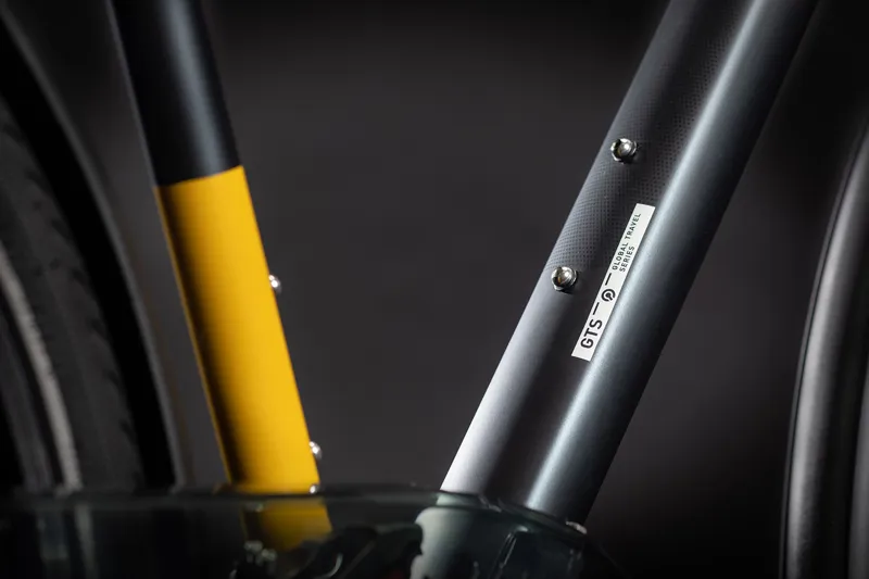 Cube Touring Hybrid Bike 2021 Grey/Yellow-2