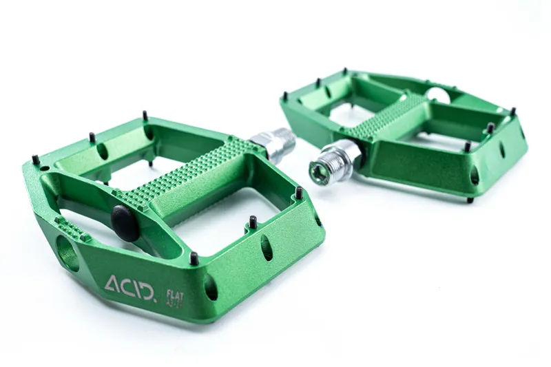 Acid Flat A3-ZP All Mountain Enduro Platform Pedals Green-1