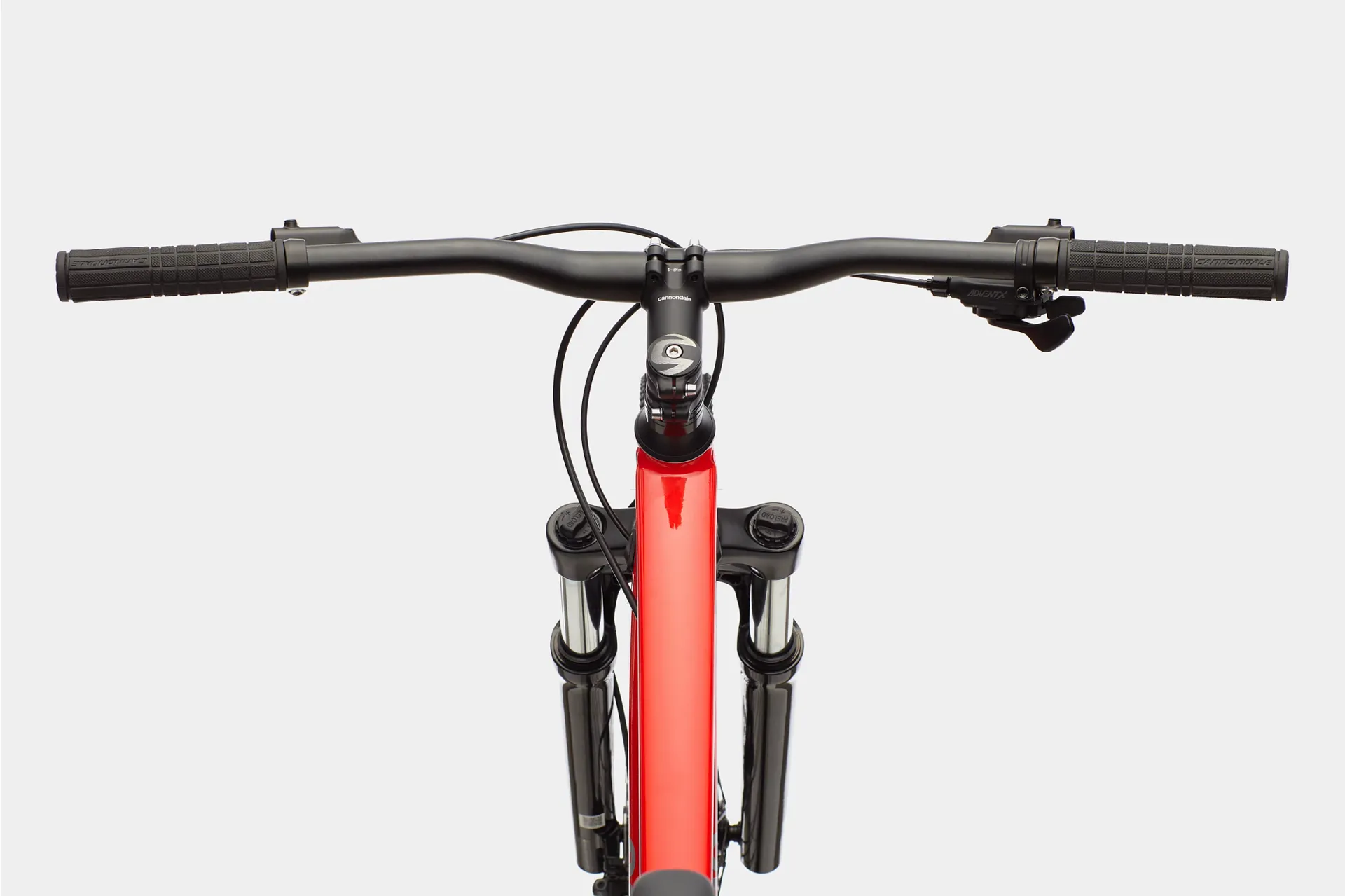 Cannondale Trail 5 Hardtail Mountain Bike Rally Red