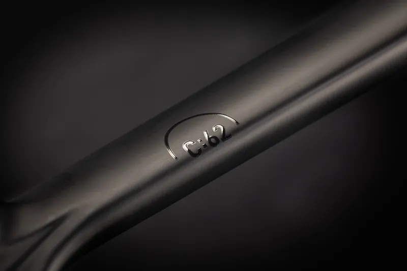 Cube Reaction C:62 Race Hardtail Mountain Bike 2021 Carbon/White-3