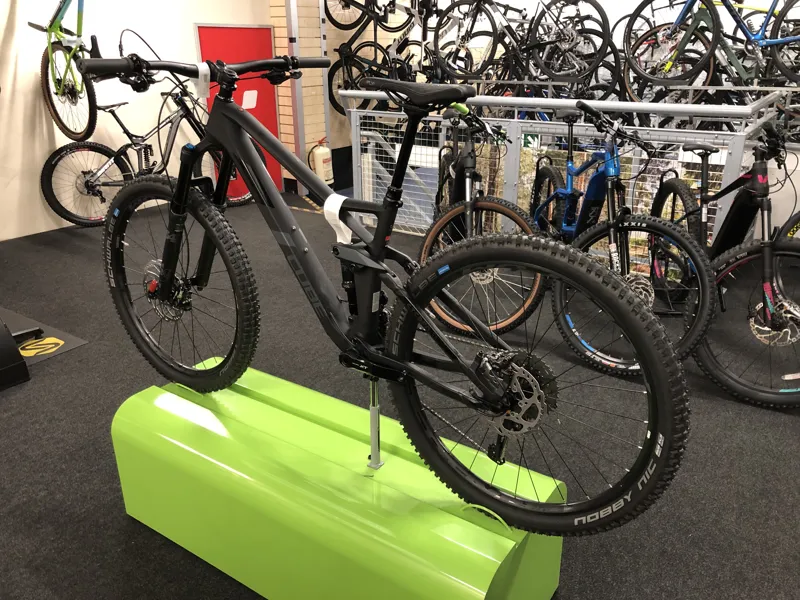Cube Stereo 140 HPC SL 27.5 FS Mountain Bike 2019 Grey Returned-8
