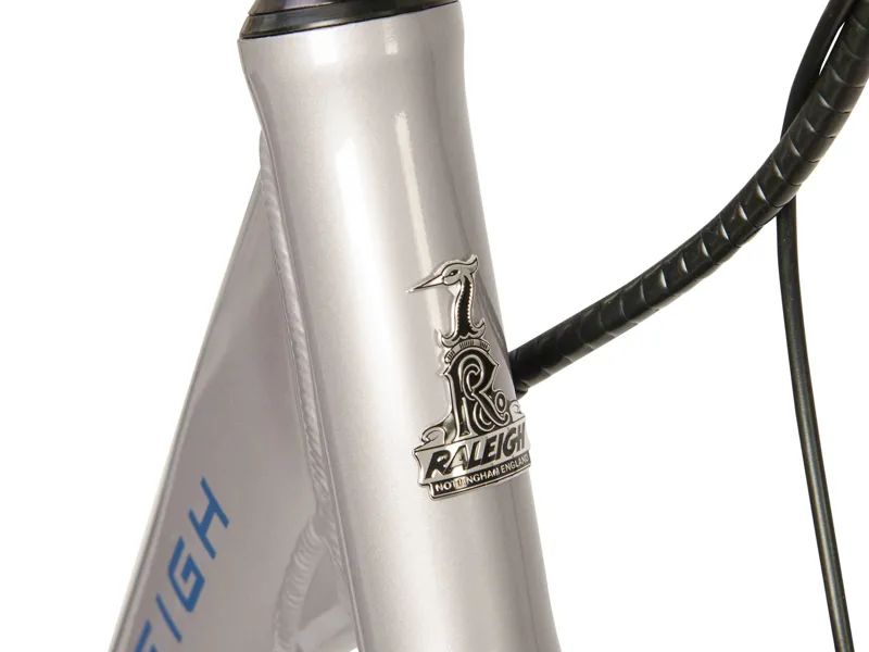 Raleigh Array Lowstep Electric Hybrid Bike Silver/Blue-2