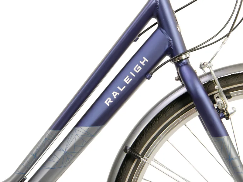 Raleigh Pioneer Tour Low Step Traditional Hybrid Bike 2021 Blue/Grey-6