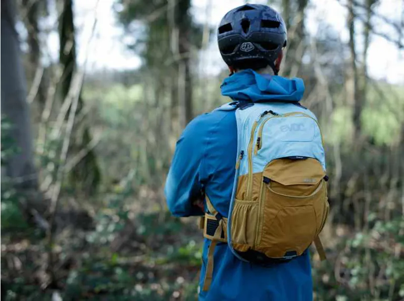 EVOC Stage 12L Backpack Aqua Blue/Loam-2