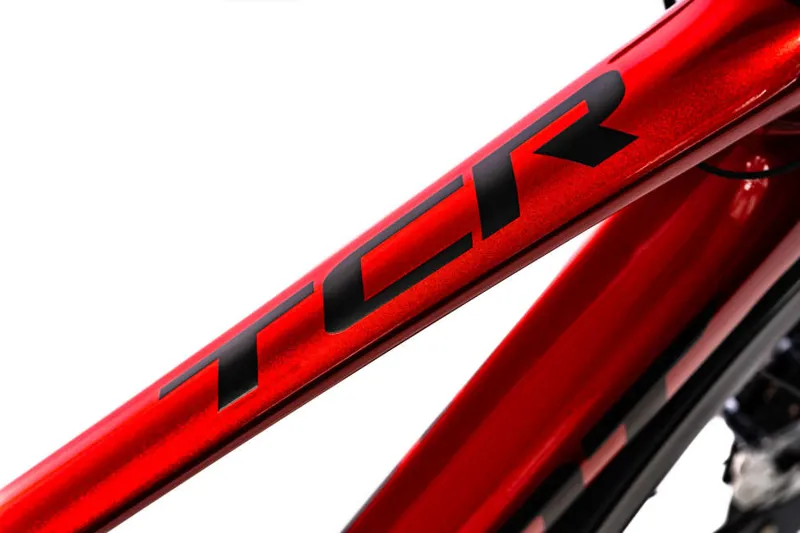Giant TCR Advanced Pro 1 Disc Carbon Road Bike 2020 Red-2