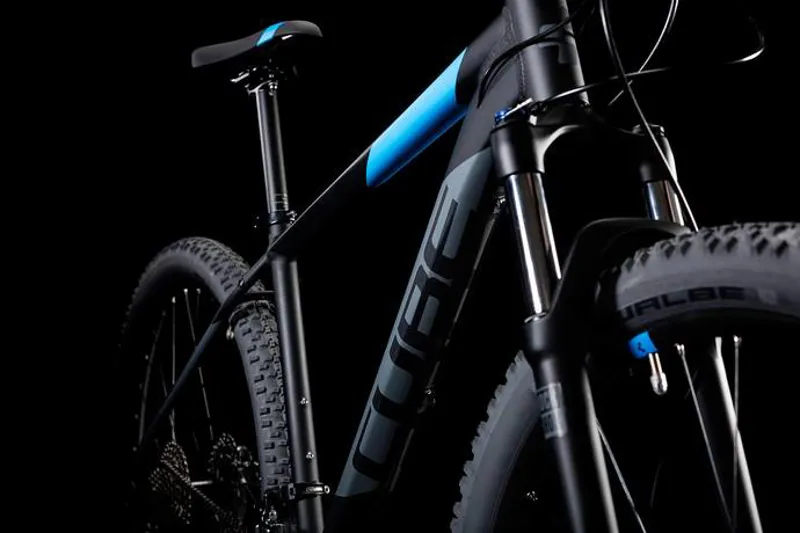 Cube Attention 27.5 Hardtail Mountain Bike 2018 Black-1