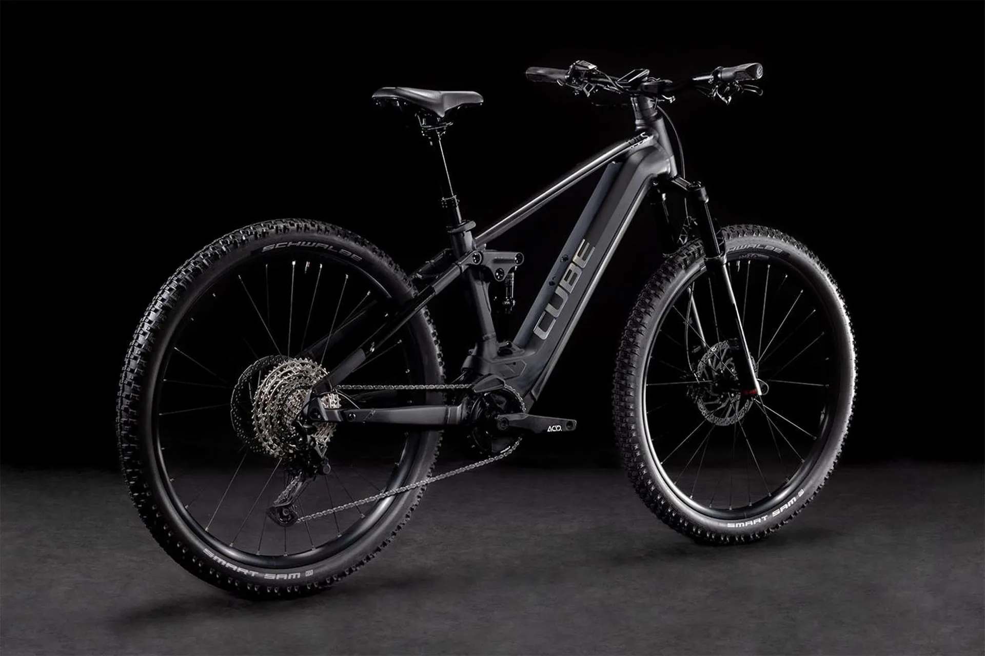 e bik fahrrad D3 Cruiser E-Bike stockage-militaire Gewicht:200-229g LAST CHANCE: Cube Nuride It has high toughness