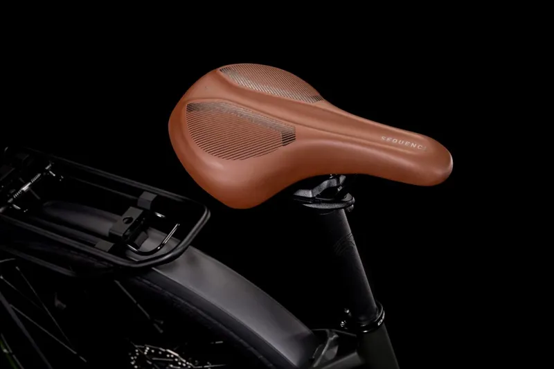 Cube Travel Pro Hybrid Bike 2022 Black/Green-1