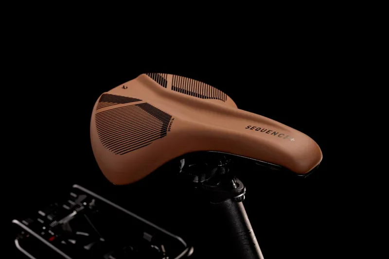 Cube Travel Exc Hybrid Bike 2022 Midnight Blue-1