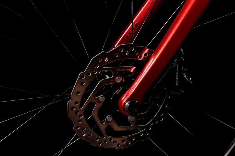 Cube Attain SL Road Bike 2022 Red/White-1