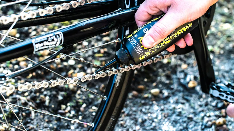 Muc-Off Bio Dry Lube Chain Lubricant 120ml-2