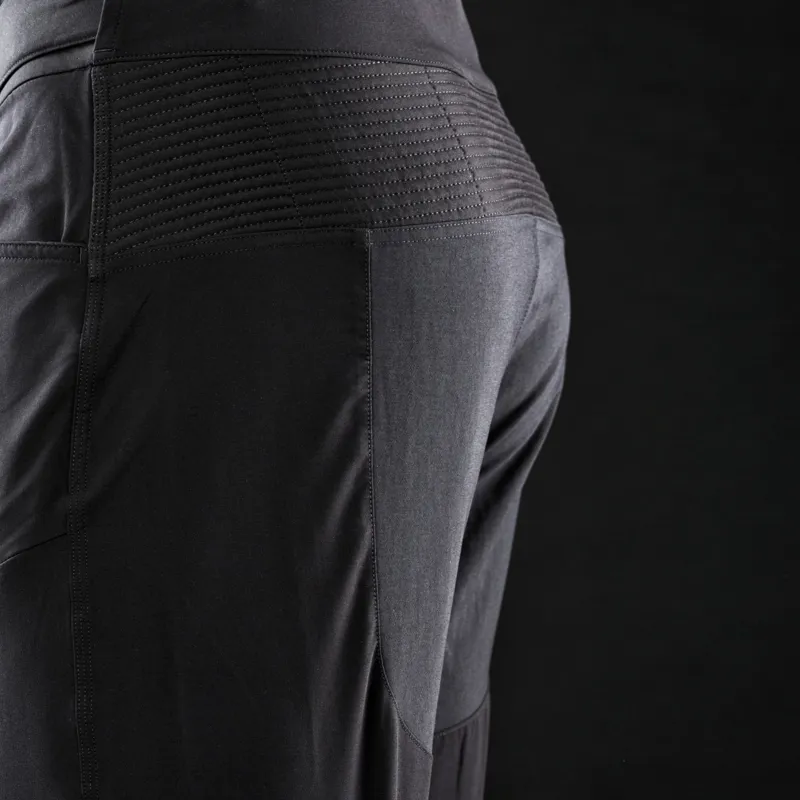 ION Bikeshorts Traze AMP - All Mountain Bike Shorts - Black-4