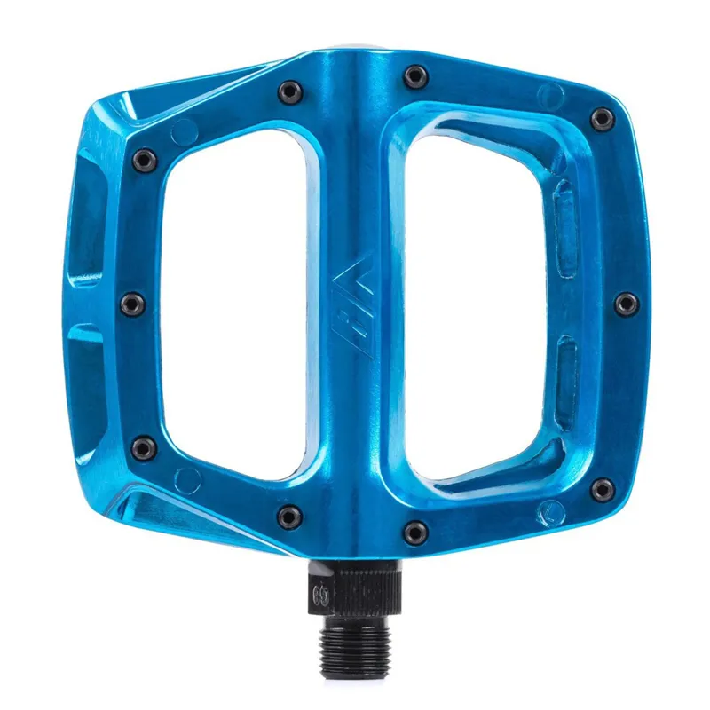 DMR V8 V2 Platform MTB Pedal Electric Blue