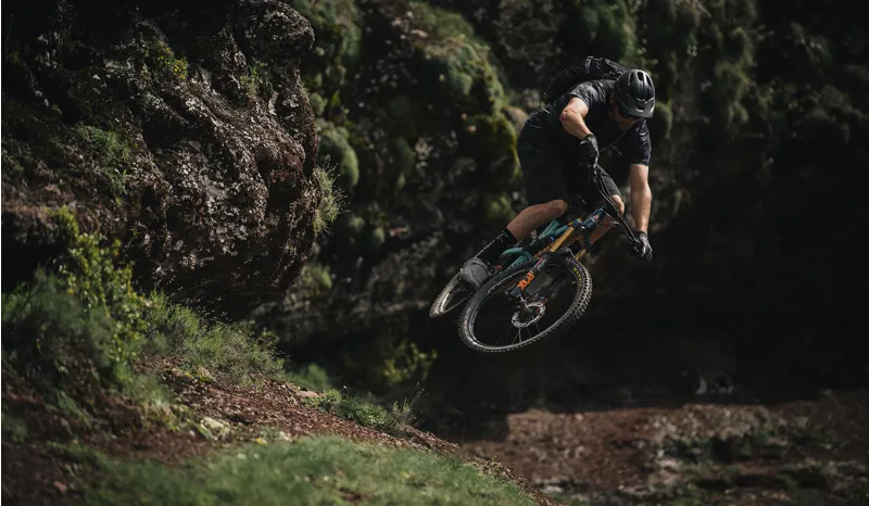 Rocky Mountain Altitude C70 Mountain Bike 2019 Indigo/Blue-4