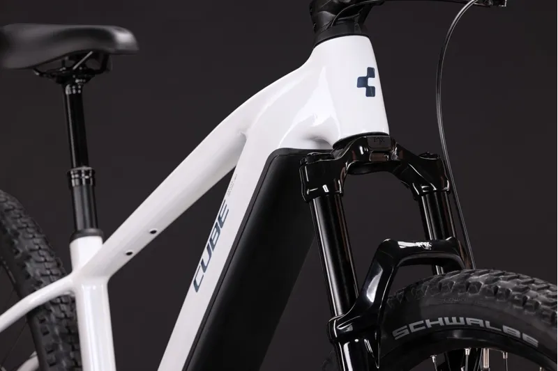 Cube Reaction Hybrid Race 800 Electric Bike 2027 Snow/Black-1