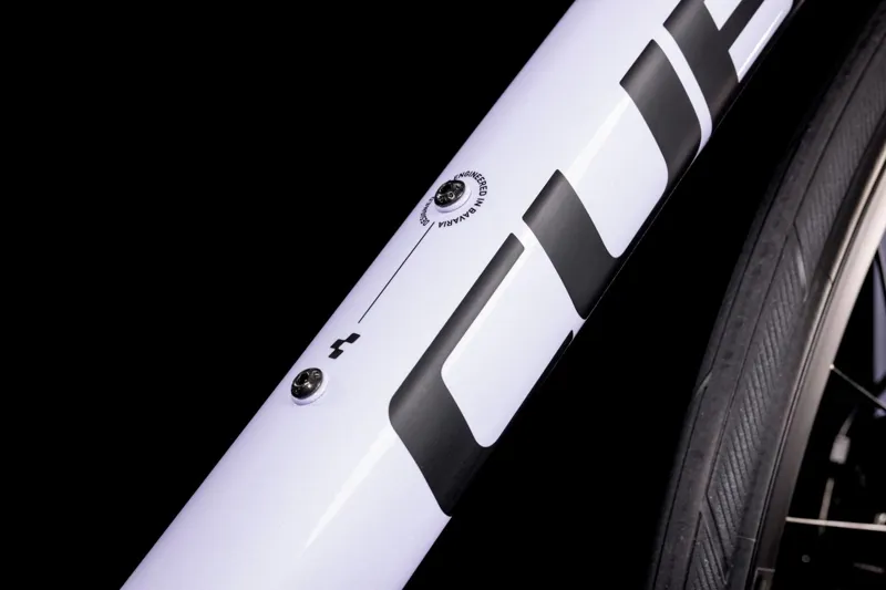 Cube Axial WS Womens Road Bike 2022 Violet White/Coral-4