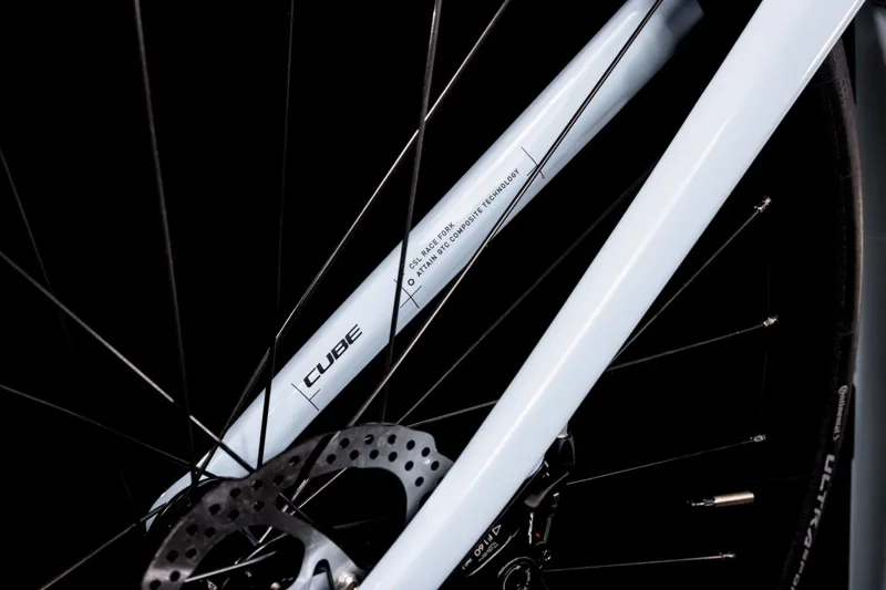 Cube Attain Pro Road Bike 2022 Sky Grey/Black-2