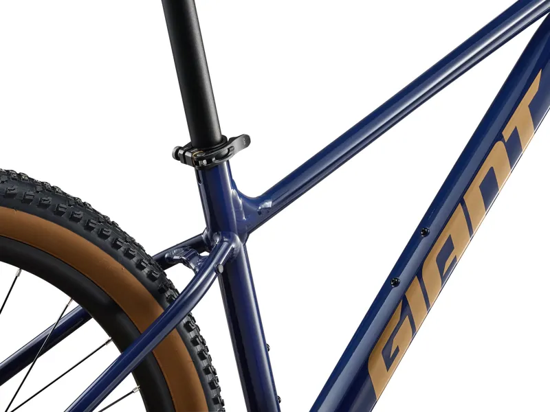 Giant Talon 2 Eclipse 2027 Hardtail Mountain Bike-4