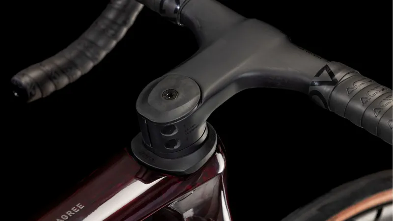 Cube Agree C:62 SLX Road Bike 2025 Liquid Red/Prism-9