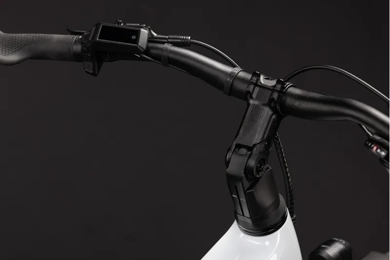 Cube Touring Hybrid One 600 Electric Bike 2027 Metallic White/Chrome-5