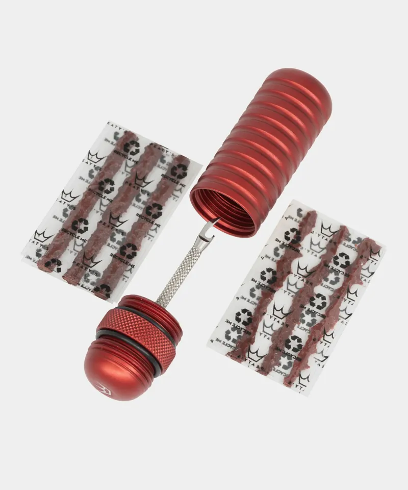 Peaty's Holeshot Tubeless Puncture Plugger Kit In Red-1