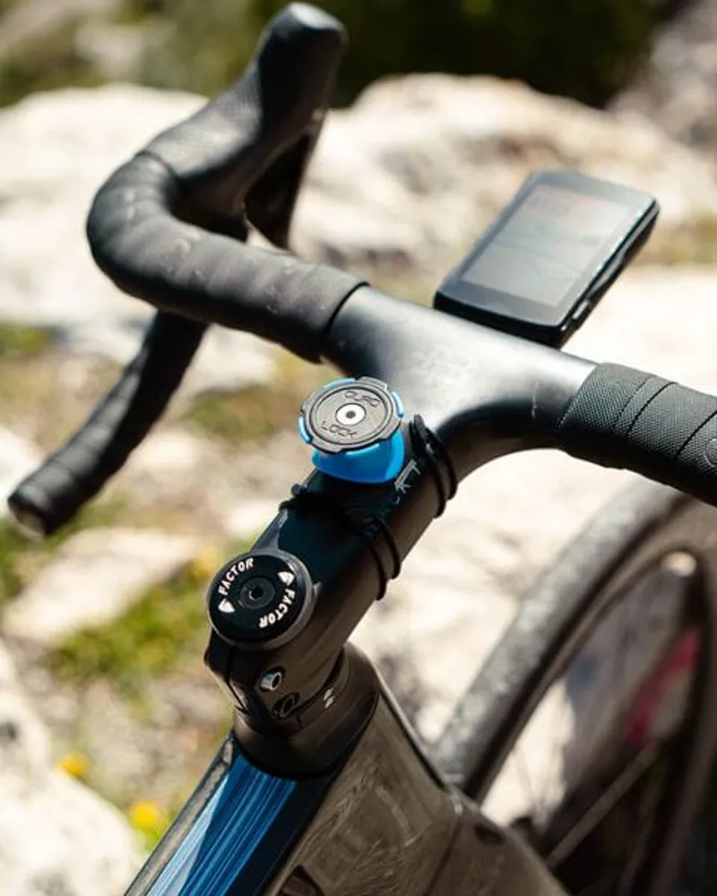 Quad Lock Pro Bike Stem Mount in Blue/Black-1