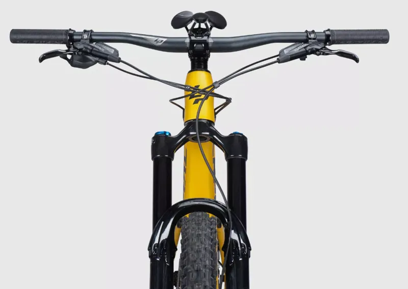 Lapierre Spicy CF 6.9 Enduro Full Suspension Bike 2023 Yellow-3