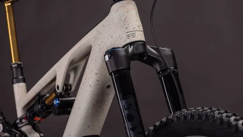 Cube AMS Hybrid One77 C:62 Super TM 600x Electric Bike 2026 Reed Beige Grit/Orange-1